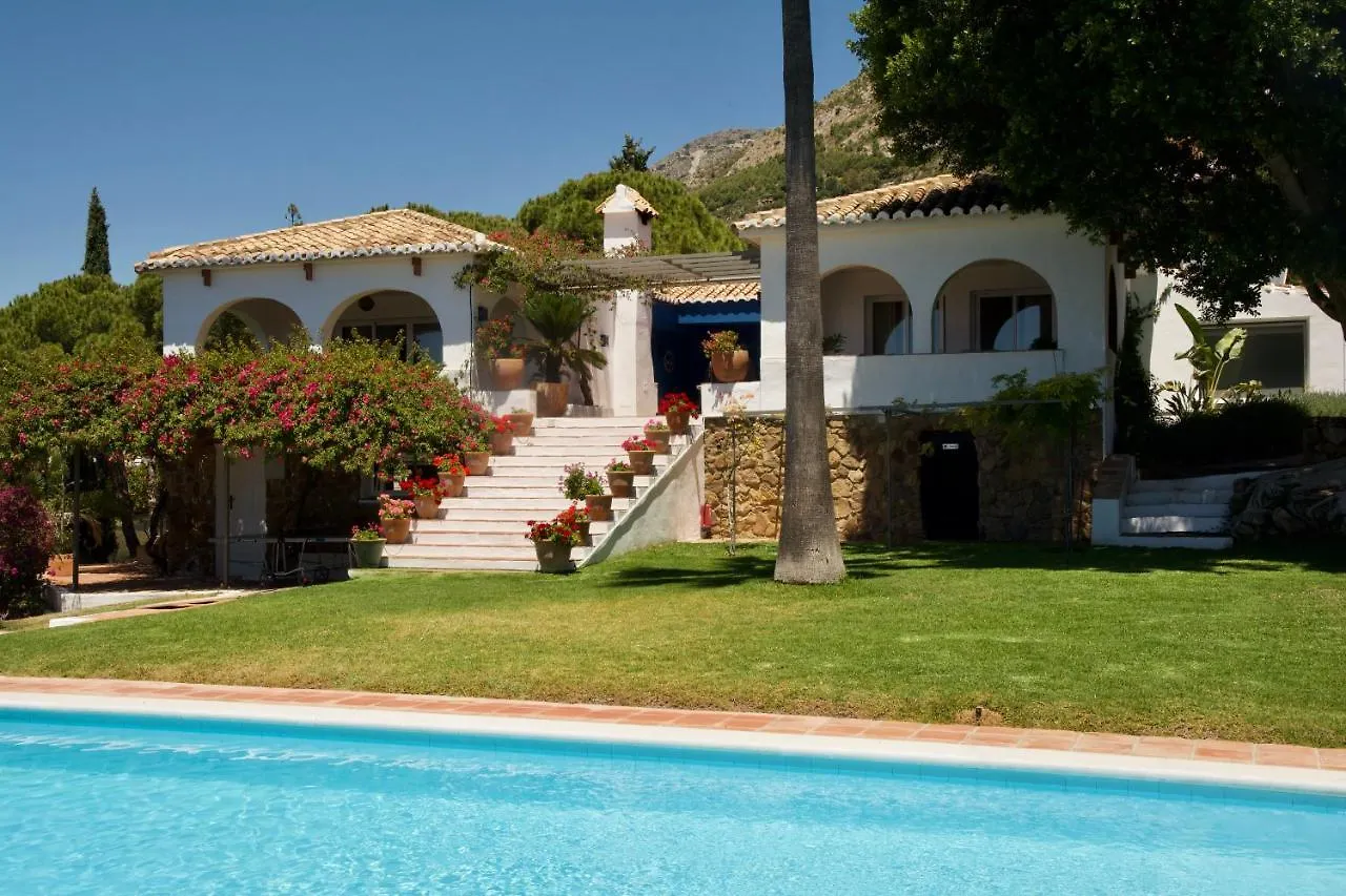 LA CIRUELA - Villa super équipée, piscine, jardin, wi-fi Mijas